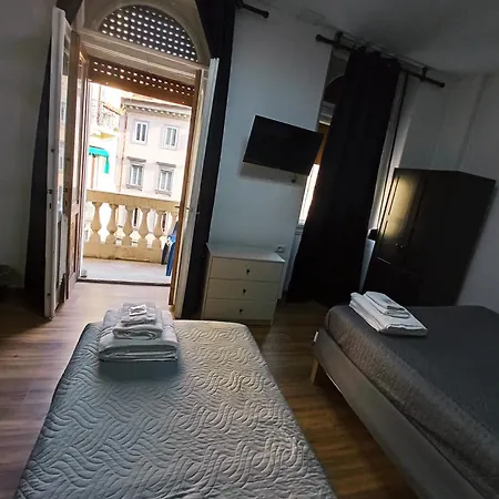 Готель Brioni 2*