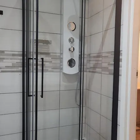 Готель Brioni 2*