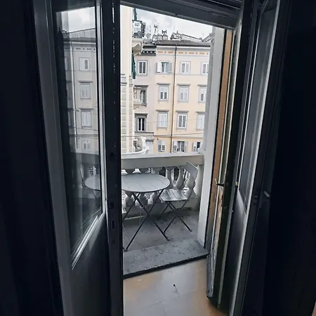 Готель Brioni 2*